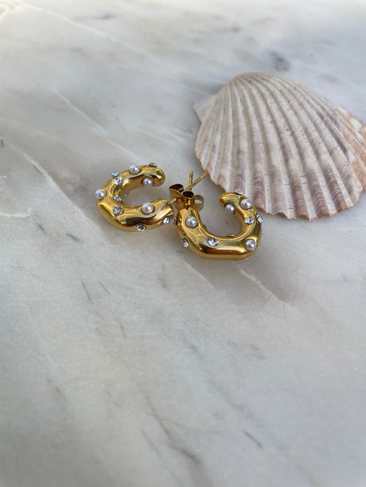 Dot Pearl Hoops