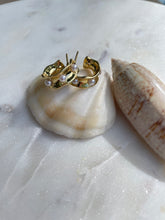 Load image into Gallery viewer, Pearl Hoops