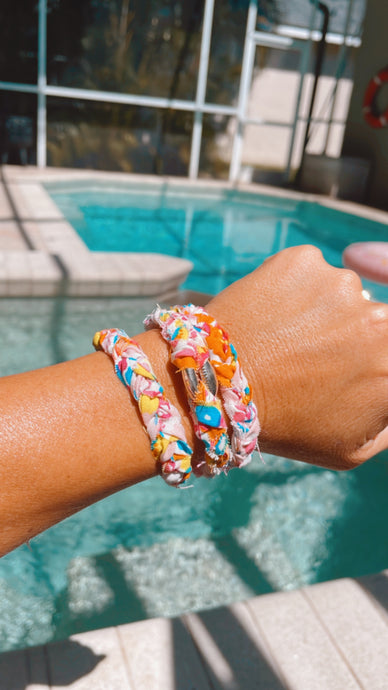 Tropical wrap