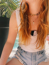 Load image into Gallery viewer, Gold Cowrie Choker